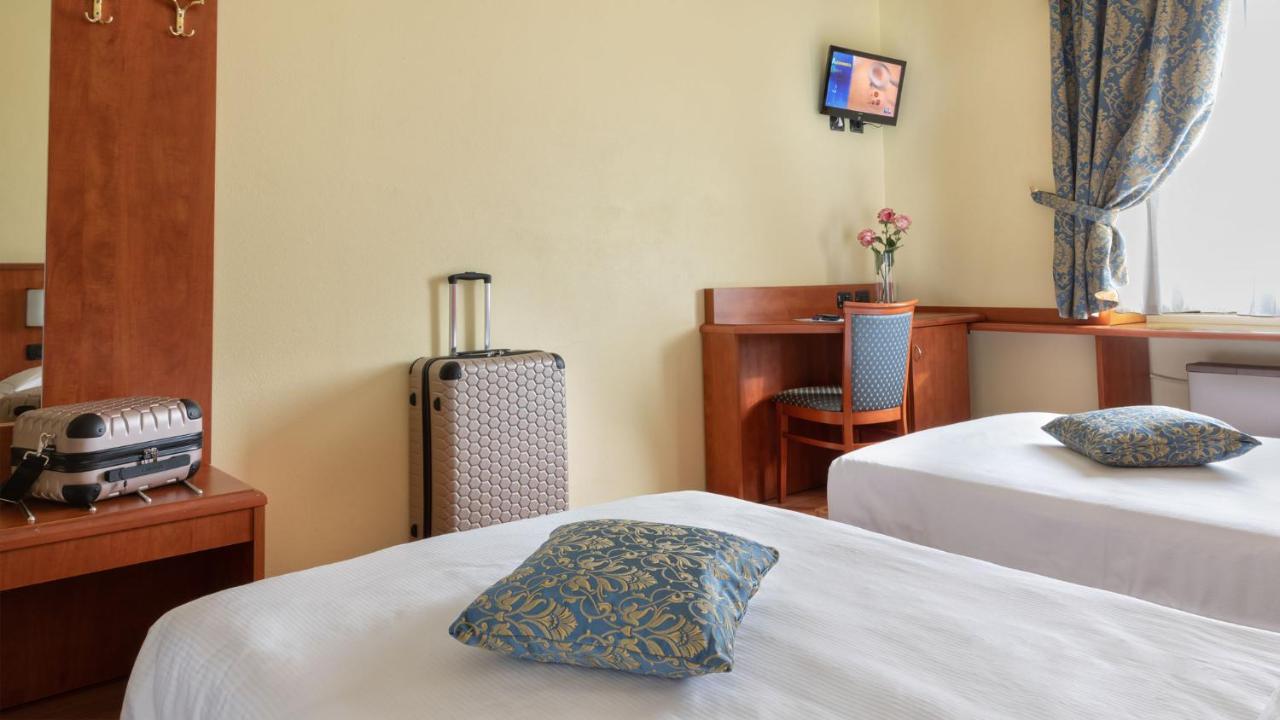 Hotel Postumia Dossobuono Luaran gambar
