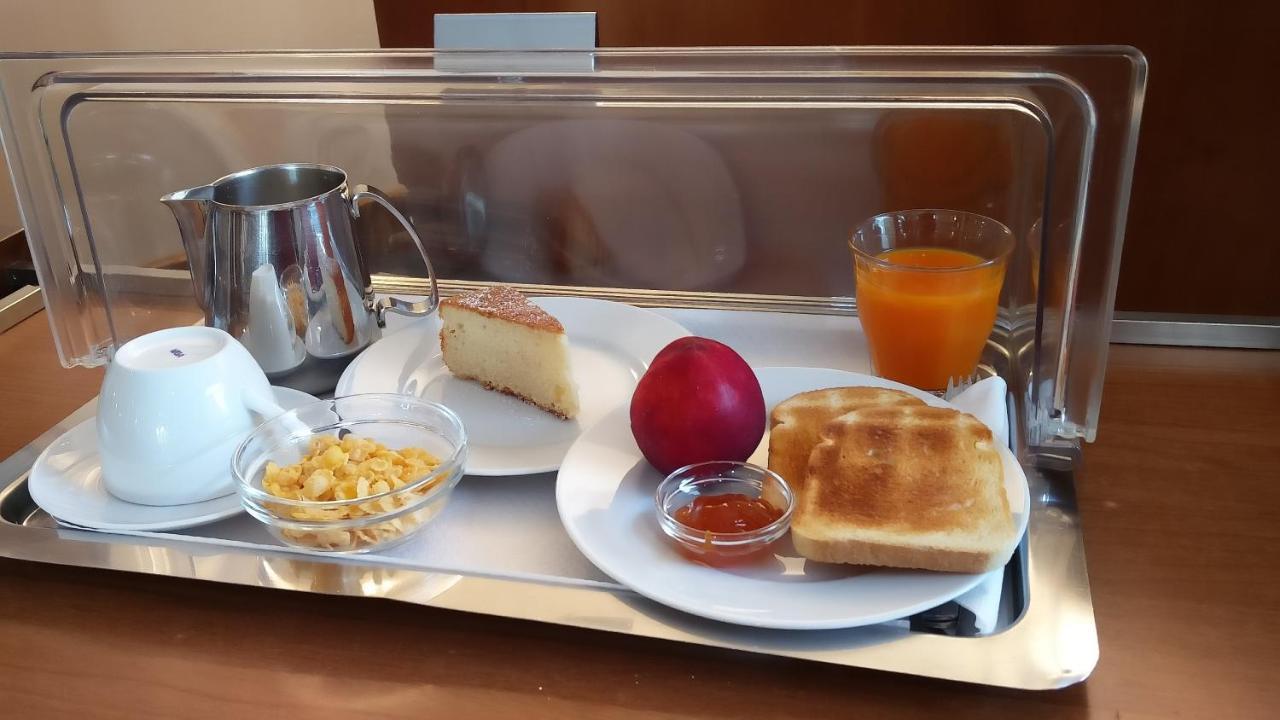 Hotel Postumia Dossobuono Luaran gambar