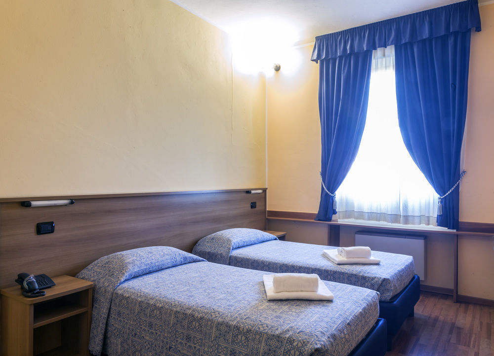 Hotel Postumia Dossobuono Luaran gambar