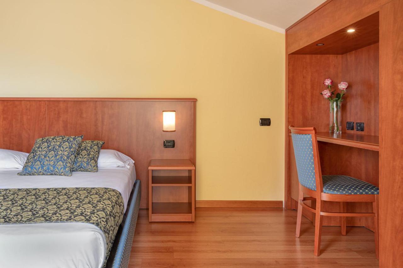 Hotel Postumia Dossobuono Luaran gambar