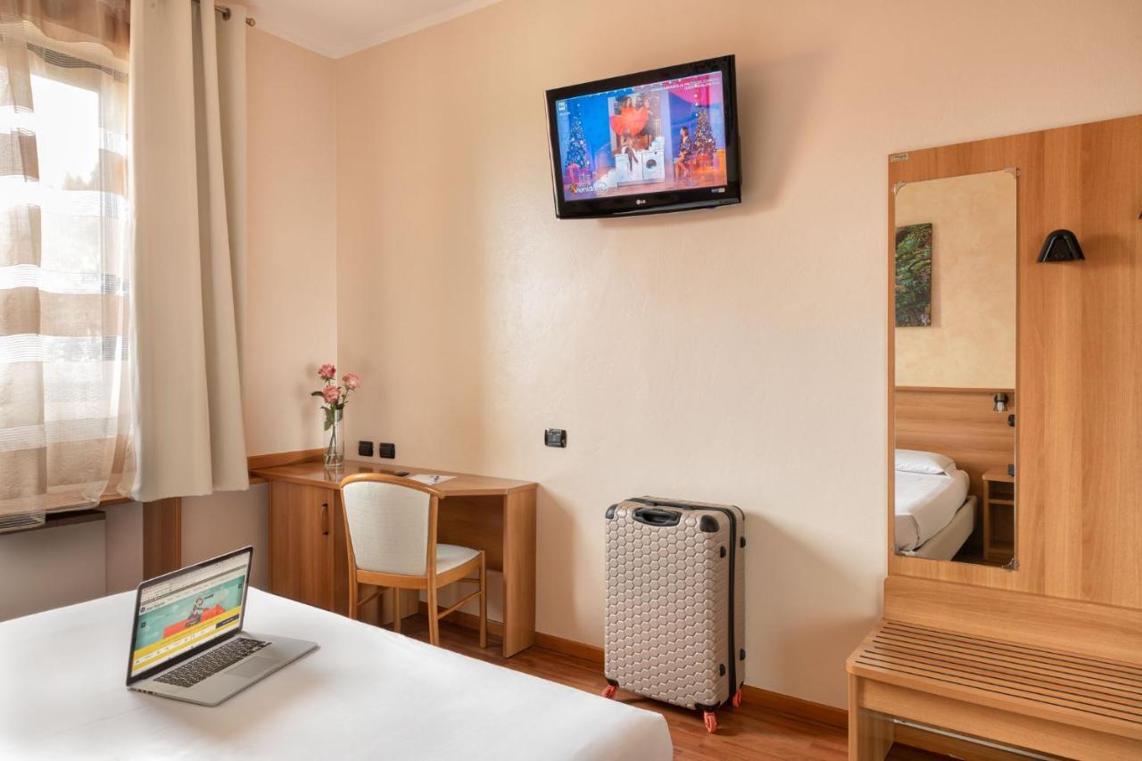 Hotel Postumia Dossobuono Luaran gambar